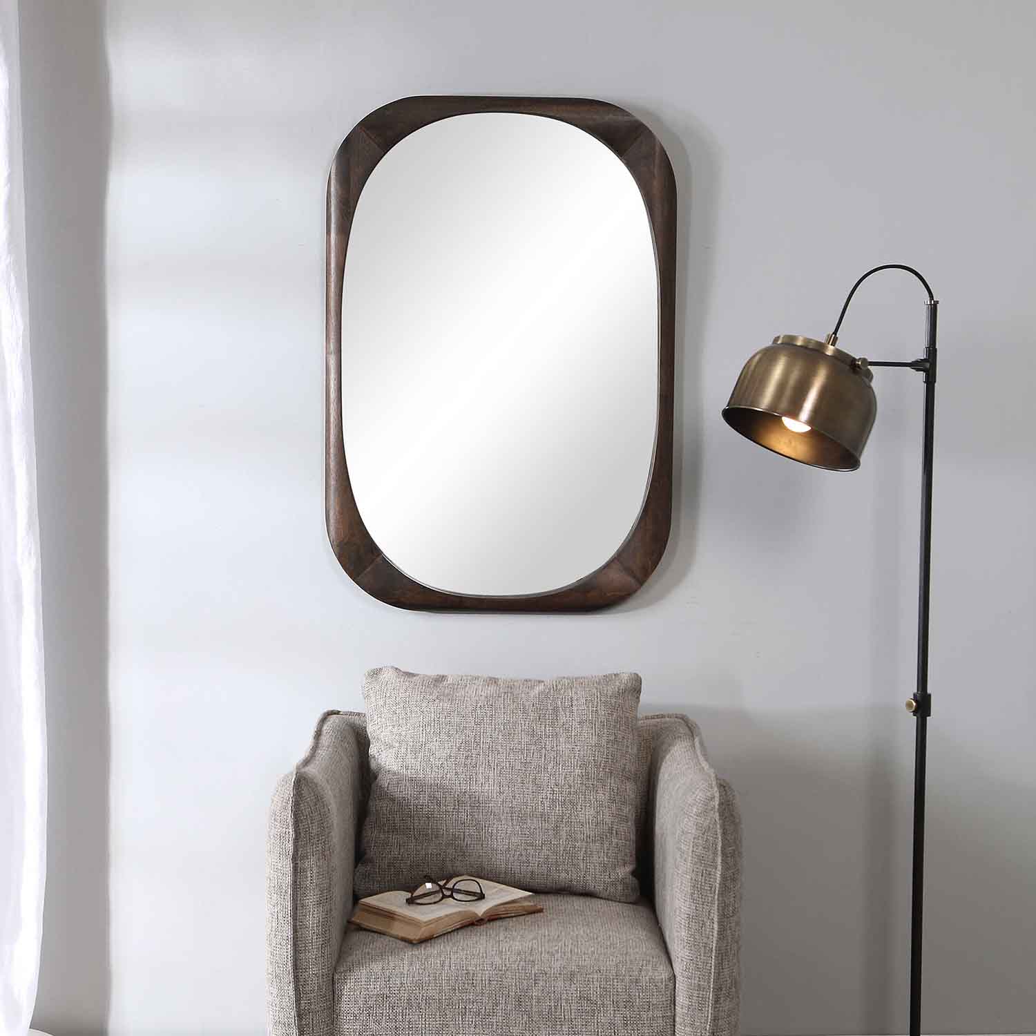  mirror-and-glass 